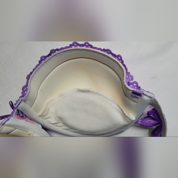 Victoria's Secret Balconette Bra 32C Lavender Floral Underwire - Picture 5 of 10